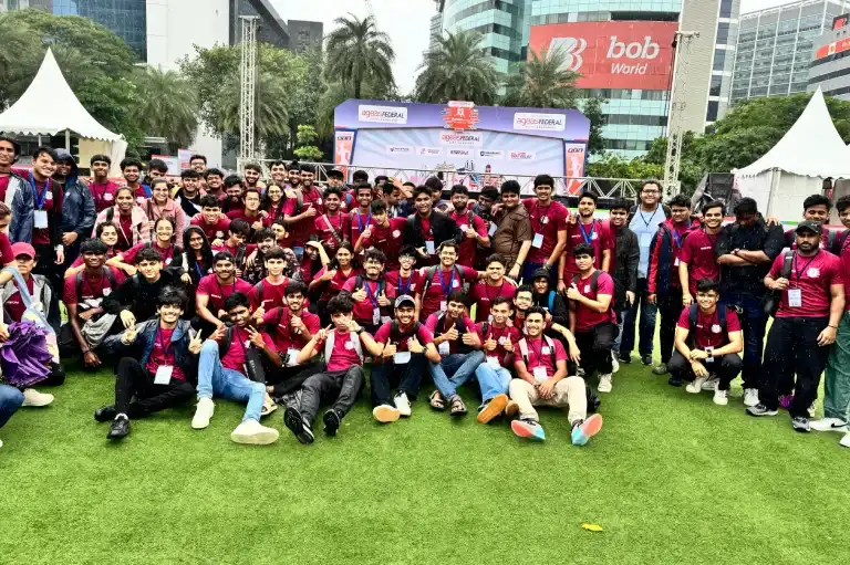 Our students volunteered in the Ageas Federal Half_Marathon_2024