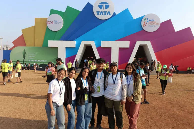 Students Volunteered at Tata Mumbai Marathon