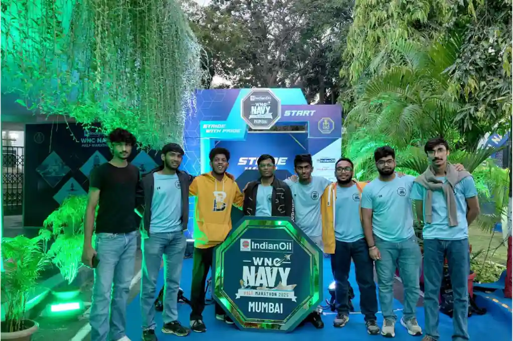 IISM Students volunteering at WNC Navy Half Marathon Mumbai