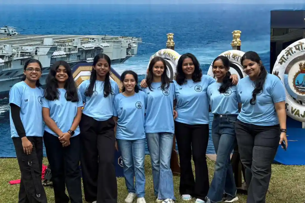 Our Students Volunteering at WNC Navy Half Marathon Mumbai