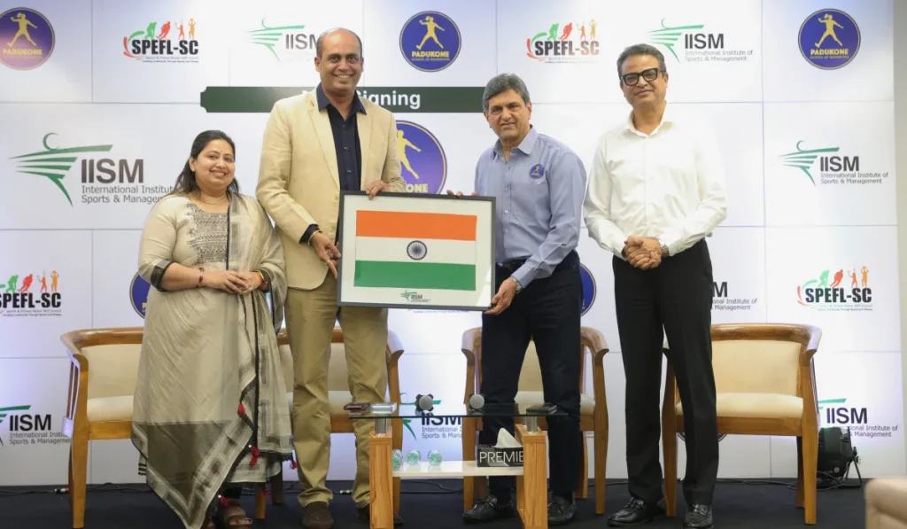 Felicitation of Mr. Prakash Padukone by Mr. Nilesh Kulkarni